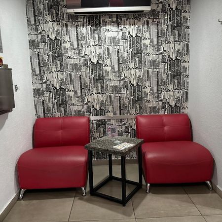 Kuboz Motor Hotel Zapopan Luaran gambar