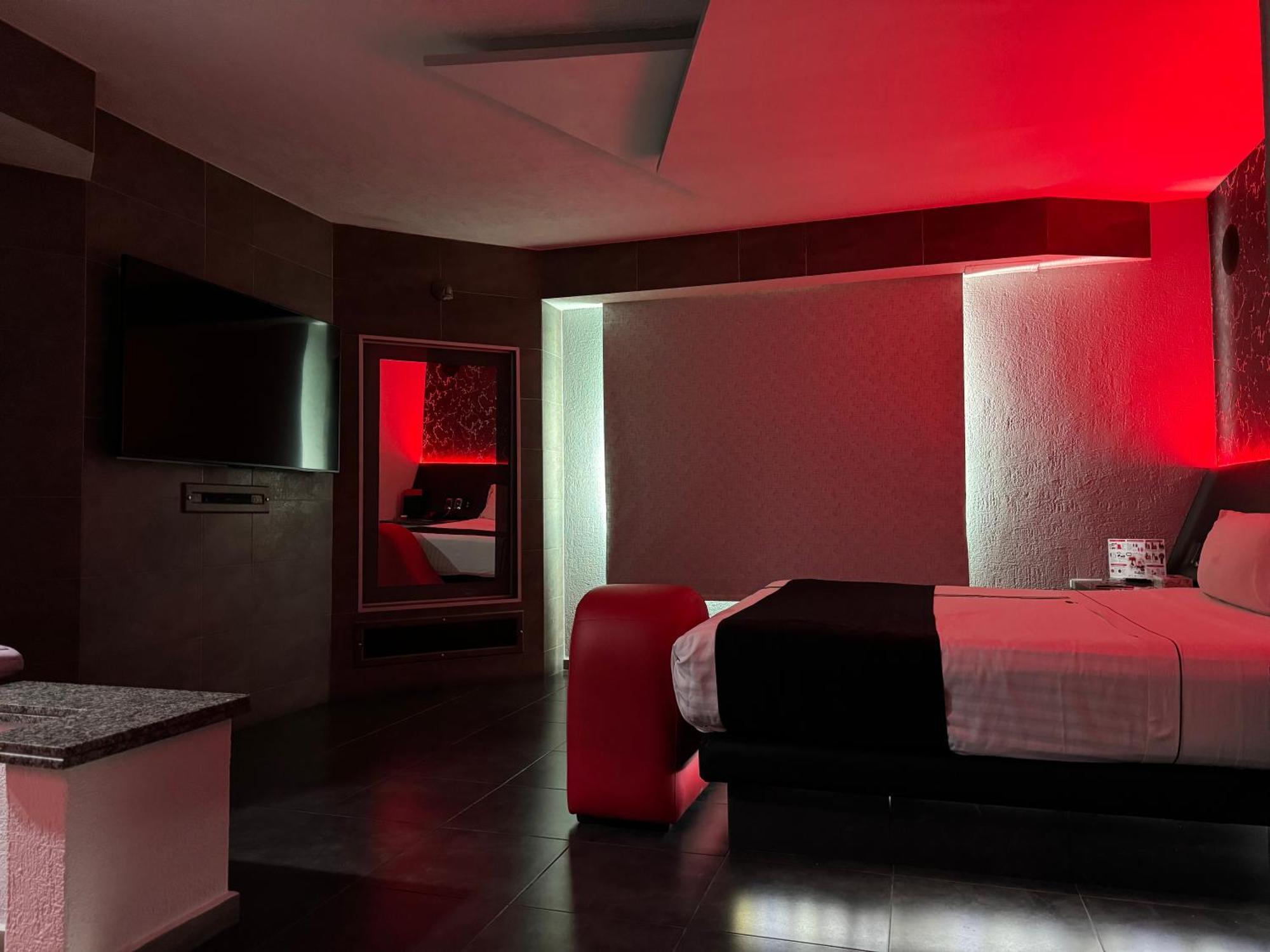 Kuboz Motor Hotel Zapopan Luaran gambar